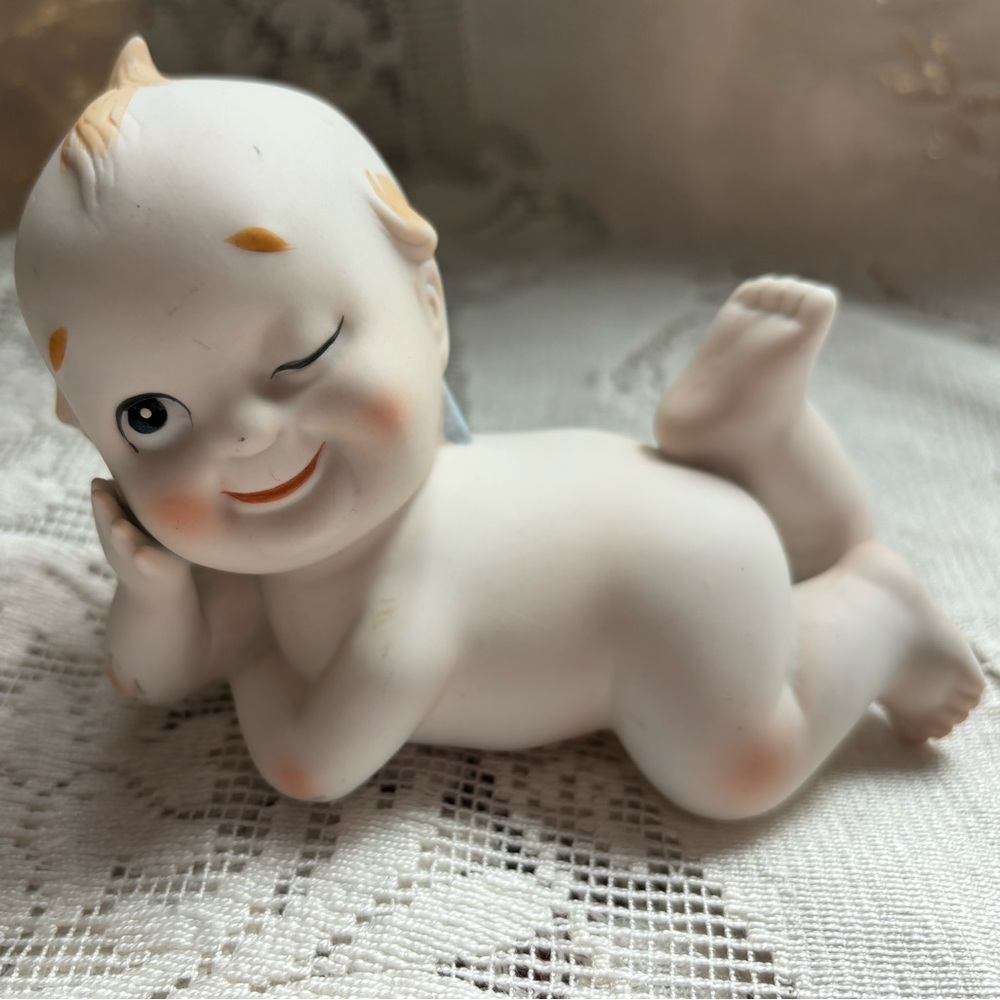 Lefton Kewpie doll